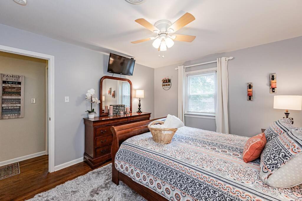 Kelly'S Comfortable Quinton Home Exterior foto