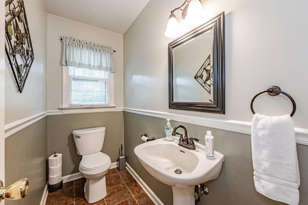 Kelly'S Comfortable Quinton Home Exterior foto